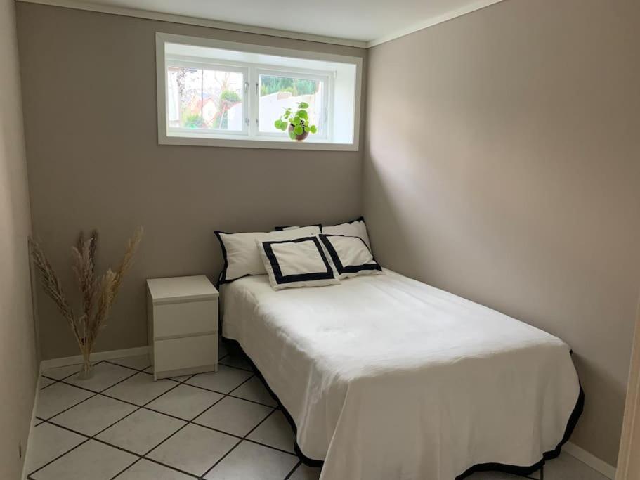 Sentrumsnaer Leilighet Med 3 Soverom. Bergen Exterior foto